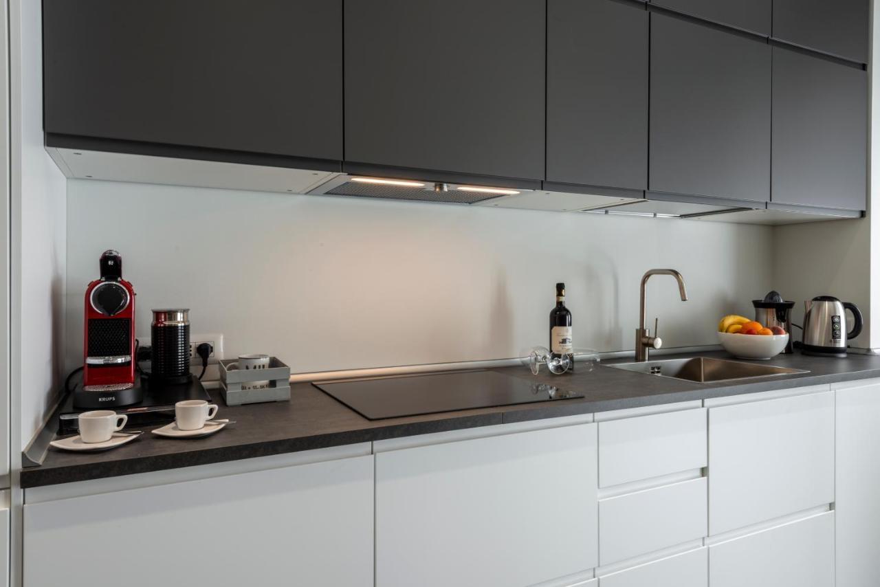 Bnbutler Arena 35 - Navigli Apartment Milan Luaran gambar